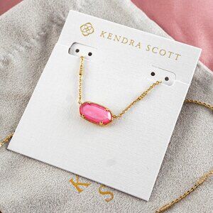 Elisa Framed Necklace in Pink / Gold
